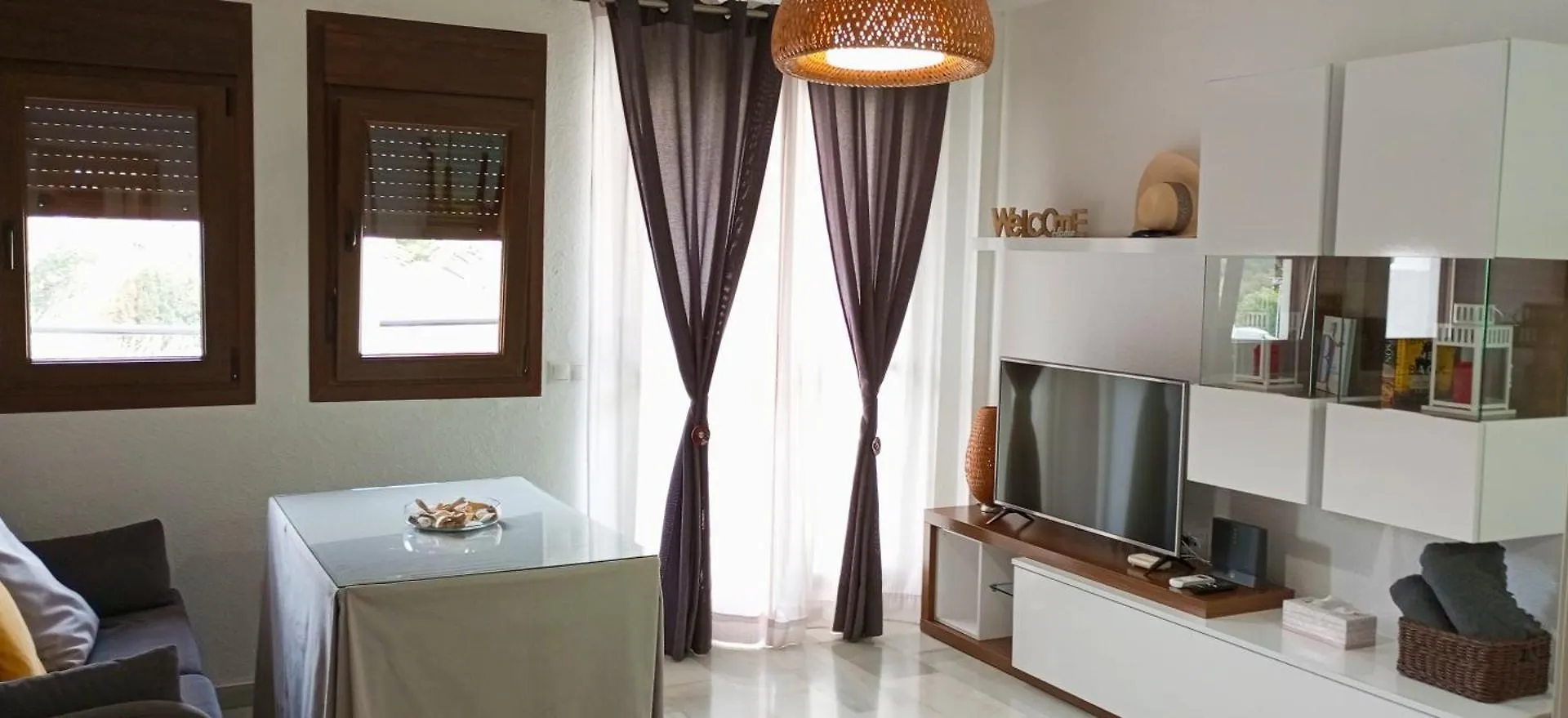 Pueblo Blanco Apartment Benalmadena